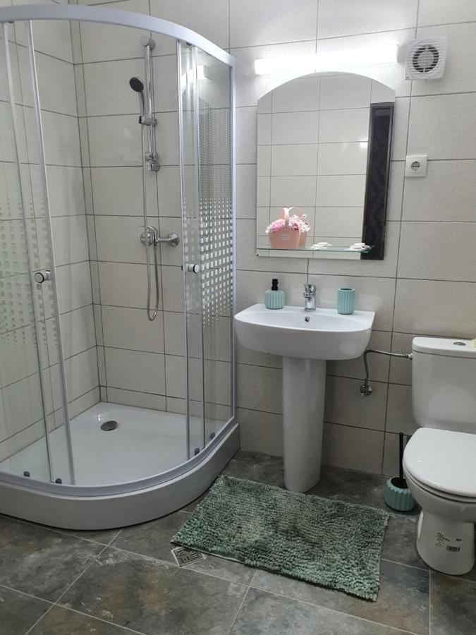 BON TON Residence Drobeta Turnu Severin Extérieur photo